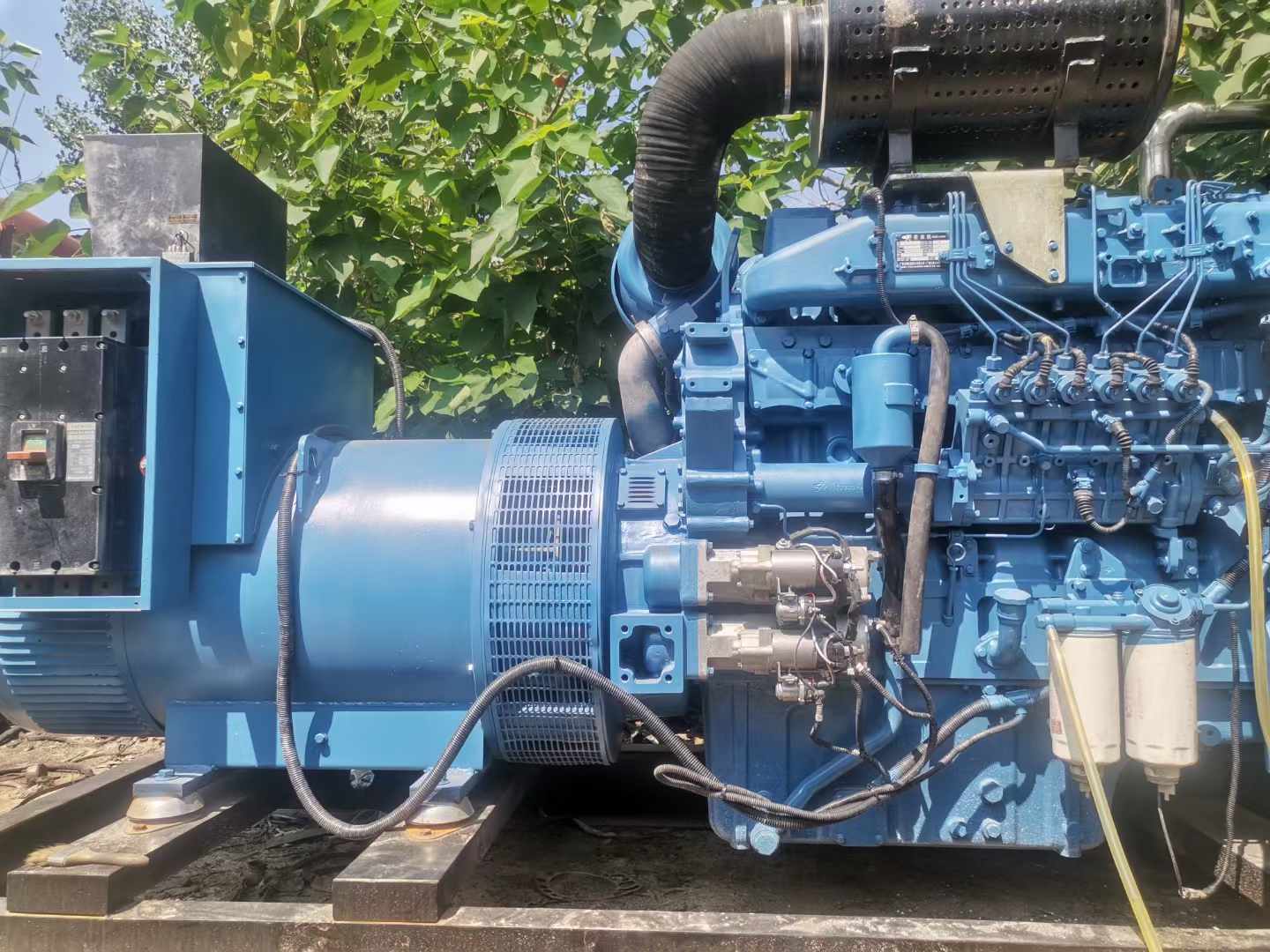 清远详细说明降低 800kW 柴油发电机输出电流波动的方法